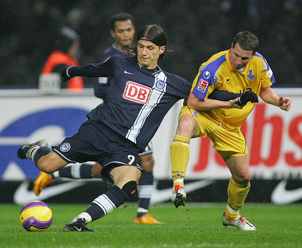 一支处于颓 一支处于颓