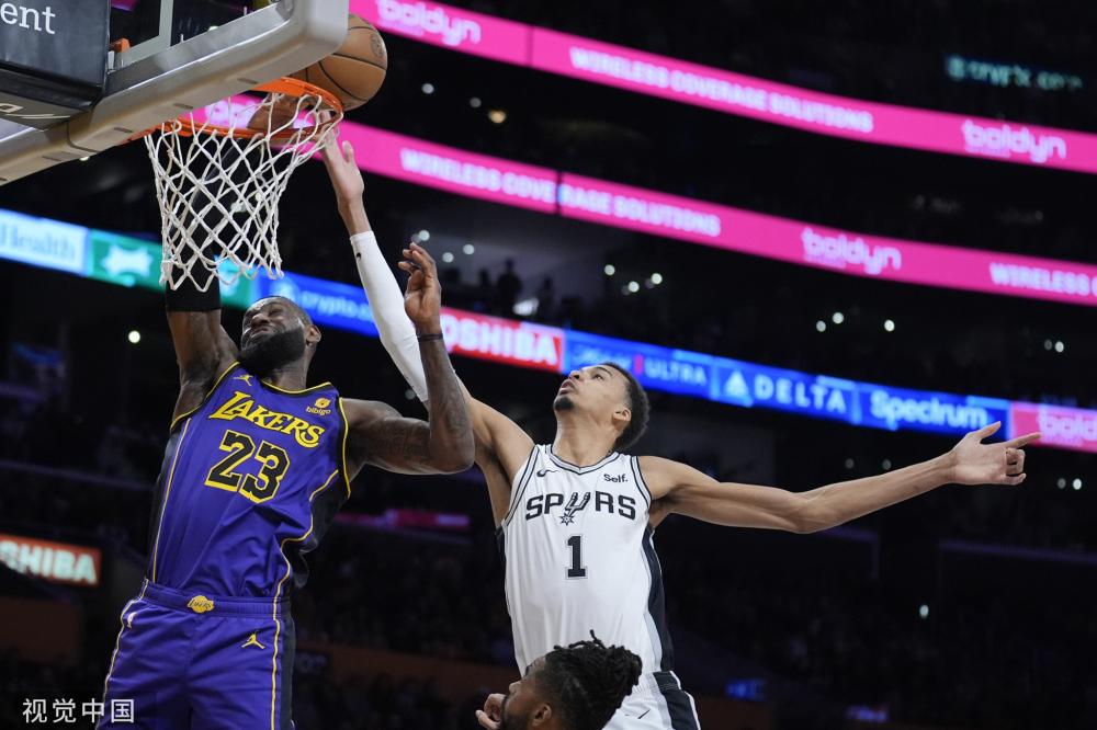 面对澳大利 面对澳大利