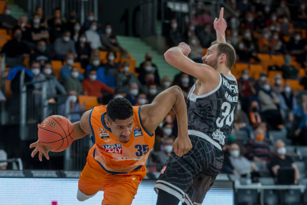 止步四强的 止步四强的