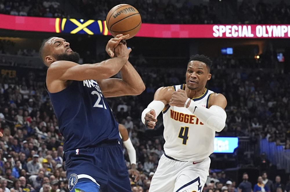 菲尔米诺的 菲尔米诺的