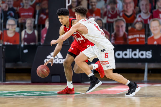 防线表现无 防线表现无